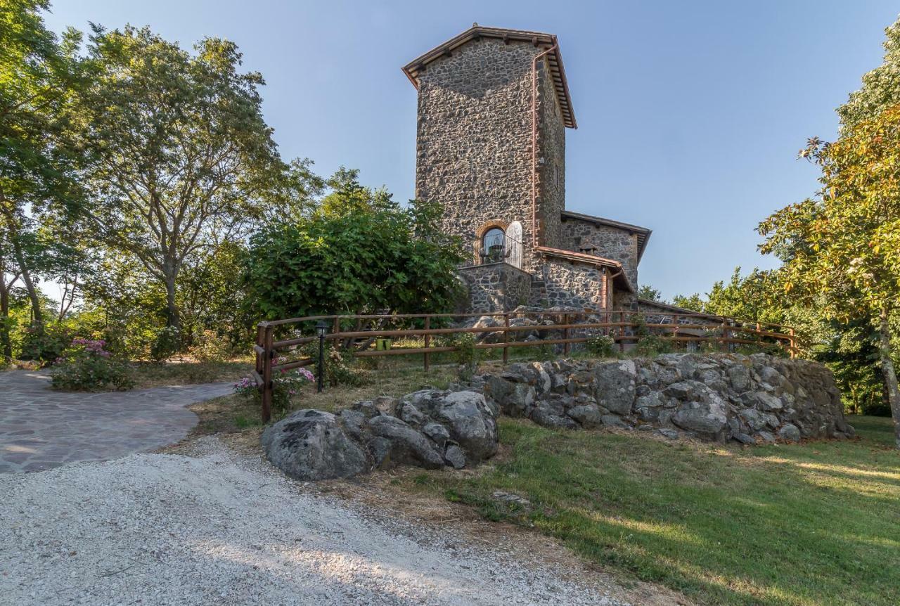 La Suite Della Torre Del Bennicelli Orvieto Bagian luar foto